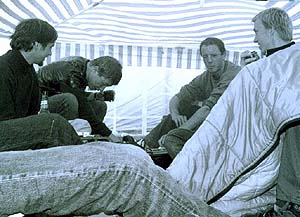 rosk00-camp1.jpg
