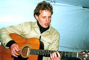 rosk00-gitar2.jpg